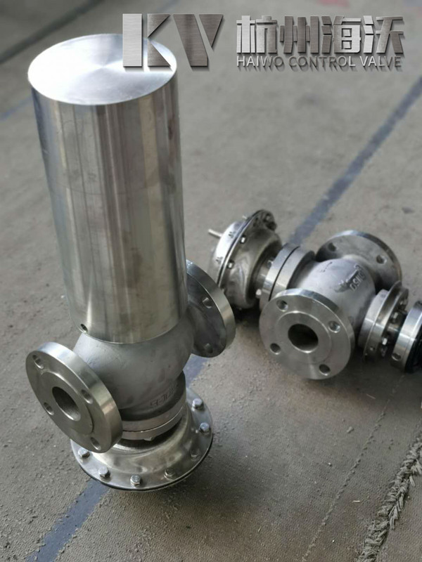 ����ʽ�����{(di��o)��(ji��)�y���x���ں���ʯ��ƽ�_�ϵđ�(y��ng)��